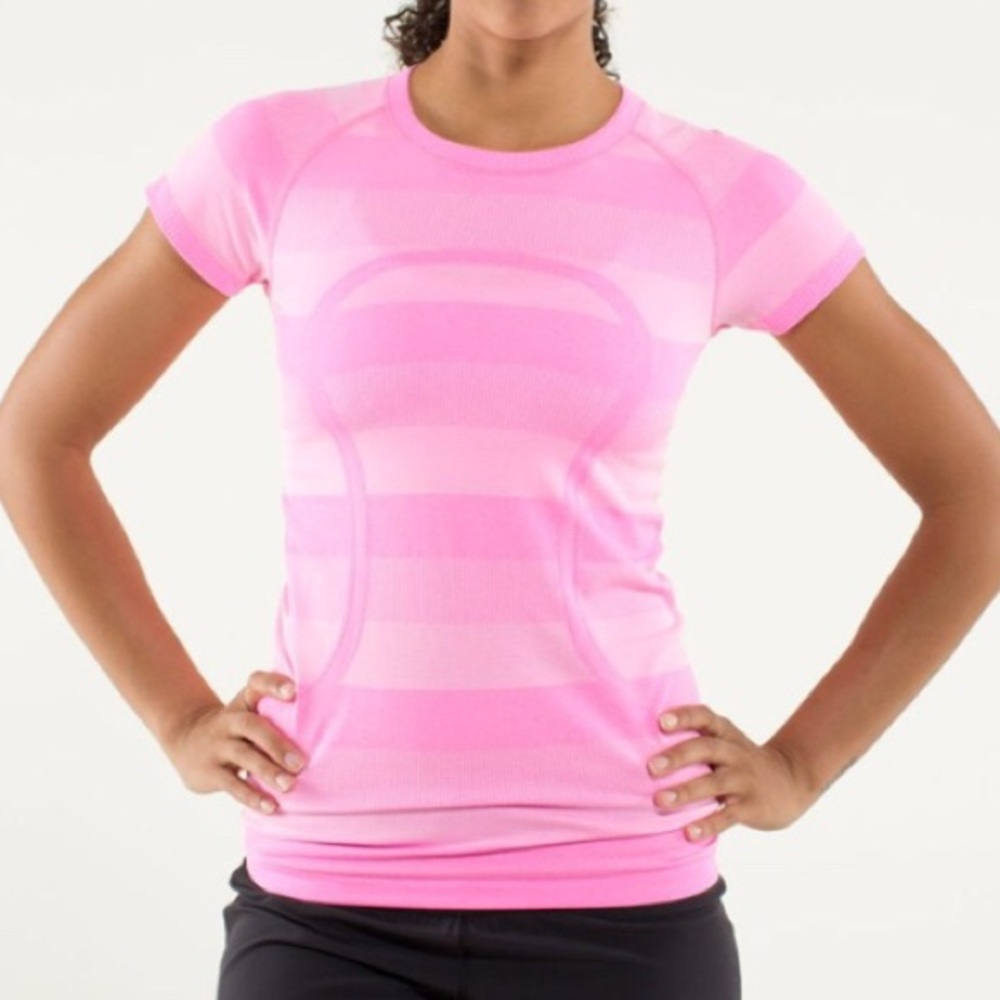 Swiftly Tech Short Sleeve Crew